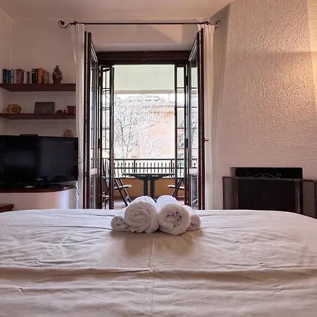 Apartment 10 Minuti Dall'aeroporto Linate Flat