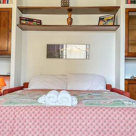Apartment 10 Minuti Dall'aeroporto Linate Flat